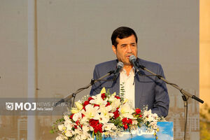 وزیر ورزش و جوانان بر توسعه ورزش‌های ساحلی تاکید کرد