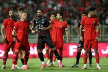 دیدار پرسپولیس و تراکتور به تعویق افتاد