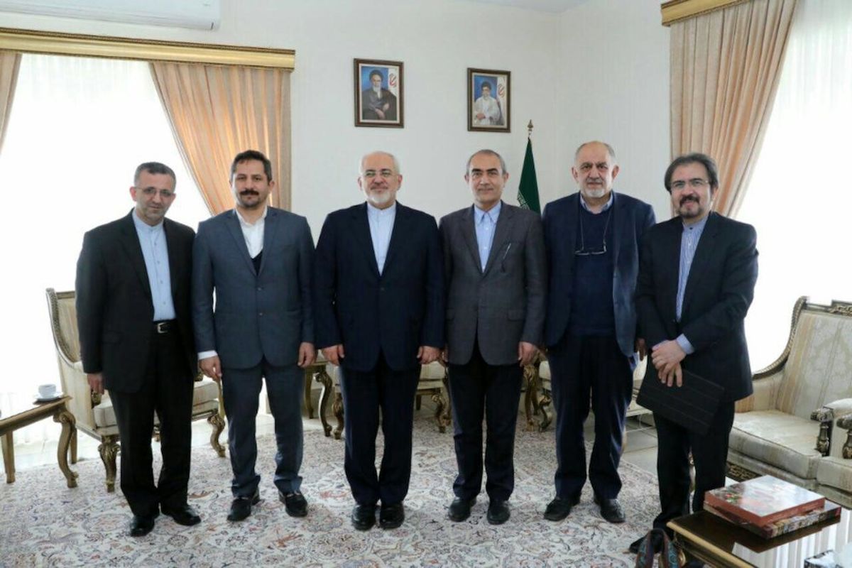 وزیر امور خارجه در دیدار با مسئولین آذربایجان شرقی