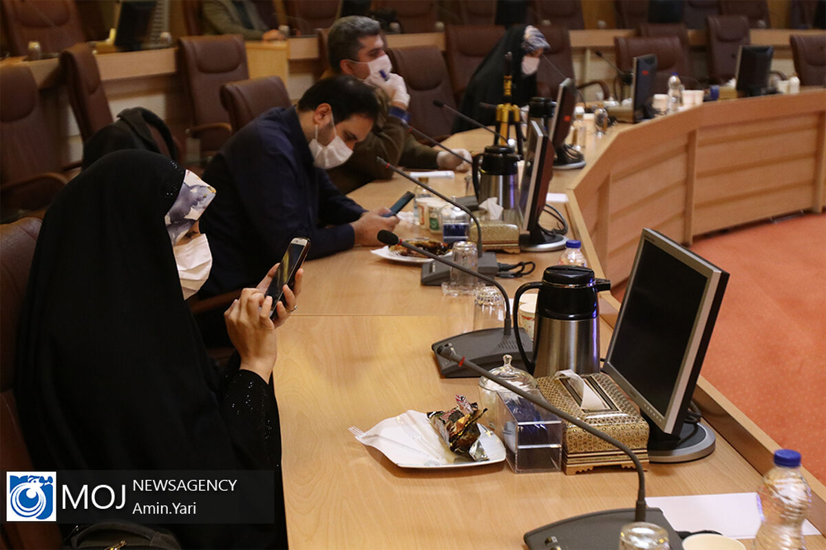 نشست خبری رییس کمیته اجتماعی ستاد مبارزه با ویروس کرونا