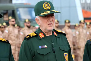 یگان‌های عملیاتی سپاه در مرزها هوشیارند + فیلم