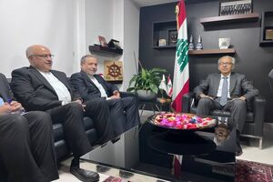 وزیر امور خارجه ایران با وزیر اقتصاد لبنان دیدار کرد