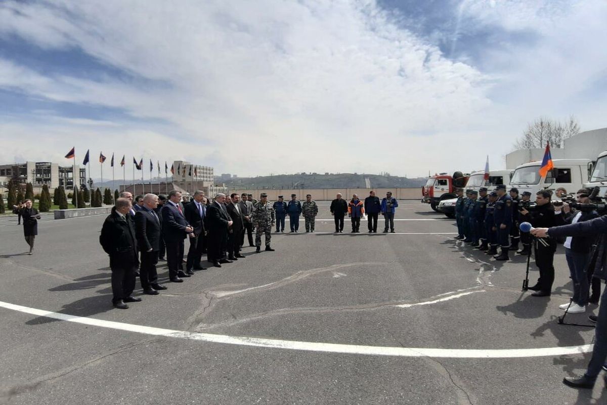 کاروان کمک های امدادی ارمنستان به سیل زدگان ایران1