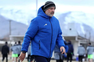 سرمربی آبی پوشان اخراج شد