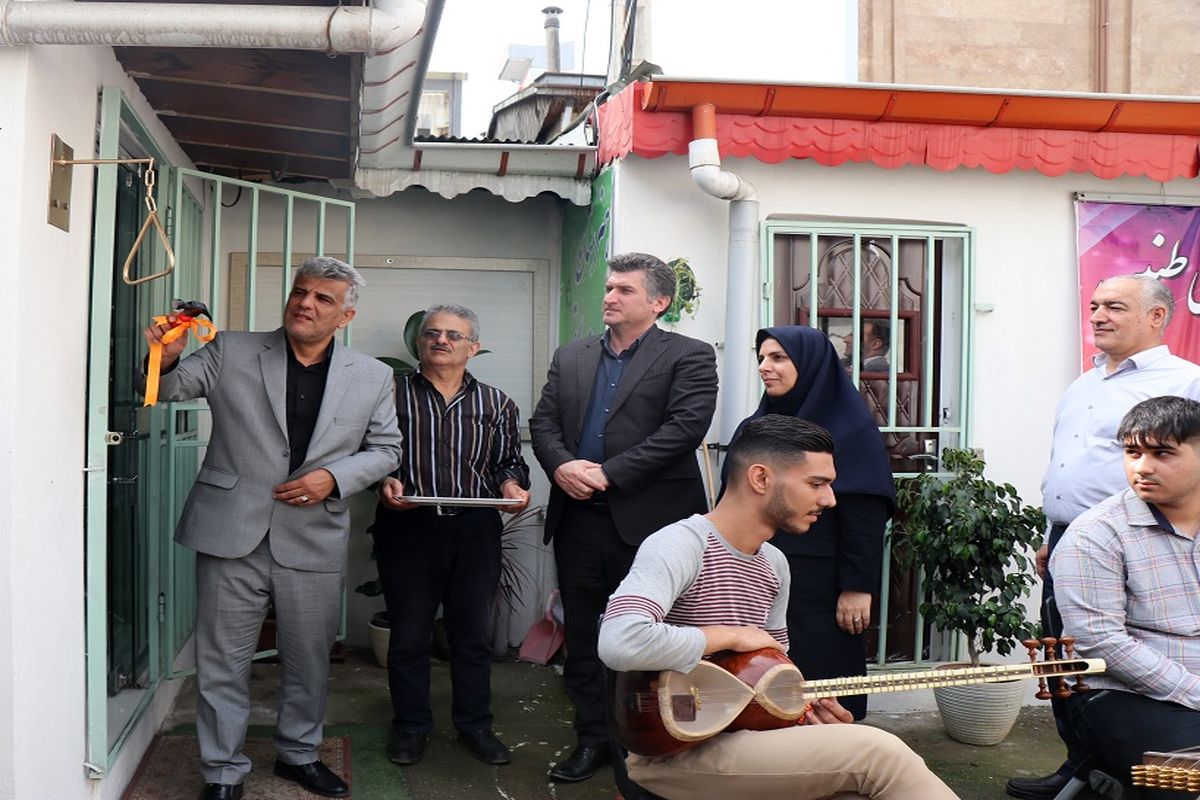 نواختن زنگ گردشگری در مدارس گیلان