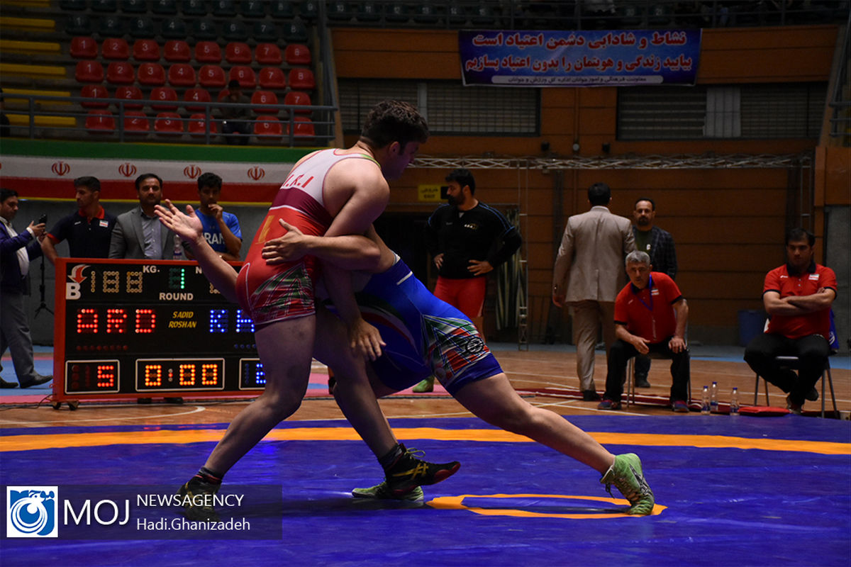 دیدار تیم های کشتی فرنگی هیات اردبیل و خراسان جنوبی