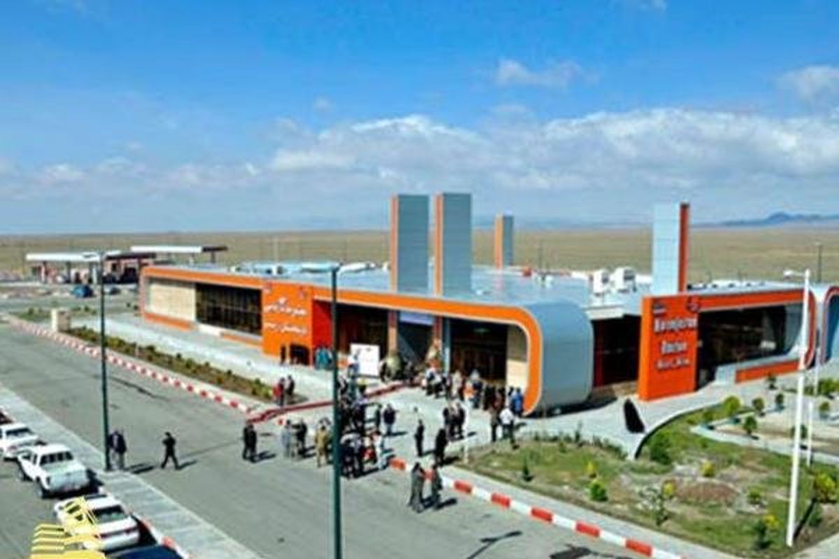 مجتمع خدماتی بین راهی