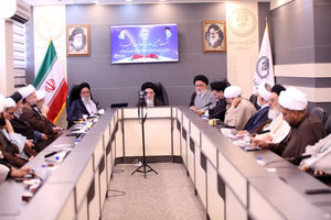 امروز هیاهوی دو قطبی سازی های مختلف صدای شیطان است/ دو قطبی سازی جامعه ممنوع است