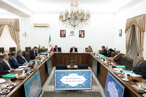  نباید کاری کنید مردم از انقلاب فاصله بگیرند