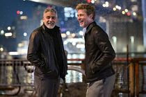 جرج کلونی و برد پیت در کنار هم در فیلم «گرگ‌ها»