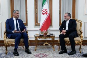 سفیران جدید ایرلند، سری‌لانکا و عراق با عراقچی دیدار کردند