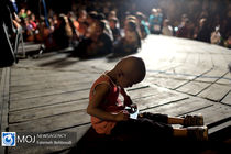 تئاتر آذرماه در چه تالارهایی اجرا می‌شوند؟