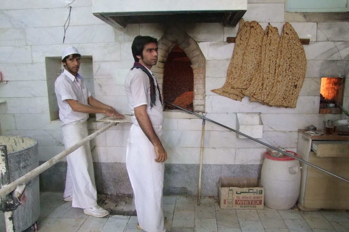 نان