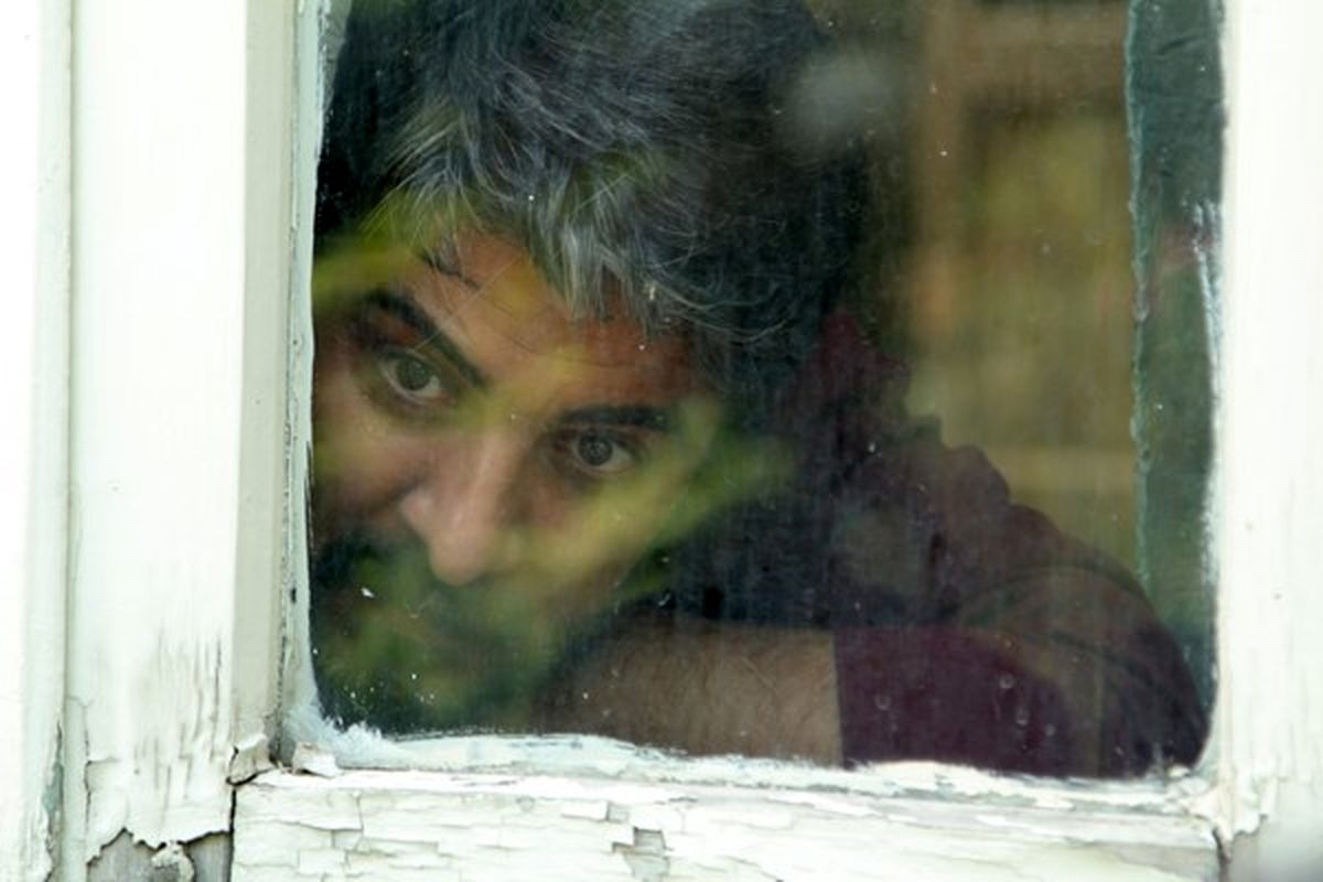 سریال بیگانه ای با من است