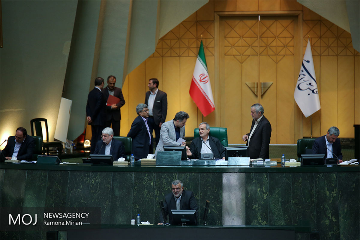 جلسه استیضاح محمود حجتی وزیر جهاد کشاورزی