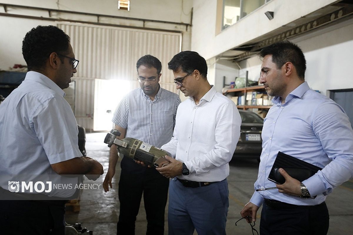 بازدید معاون اقتصادی منطقه آزاد کیش