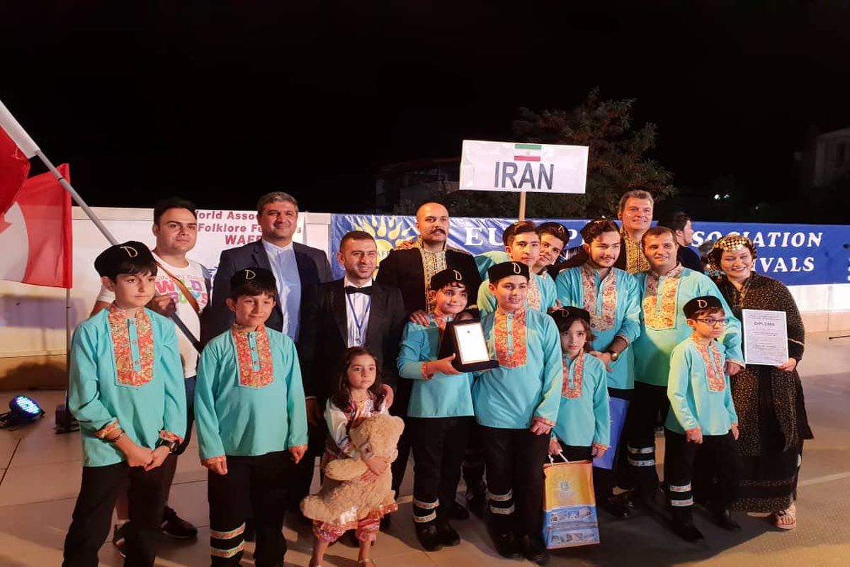 مدال طلای فستیوال بلغارستان