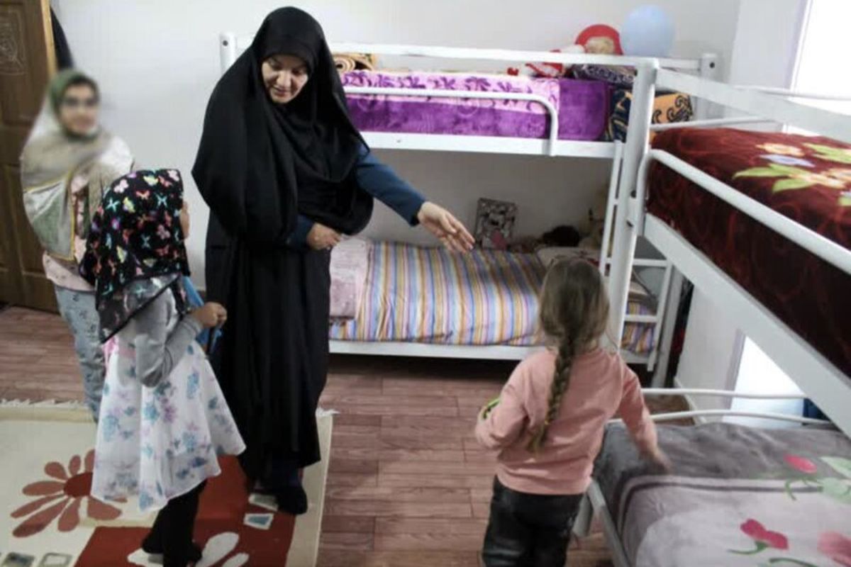 طرح خانواده میزبان بهزیستی مازندران