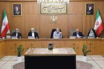 پزشکیان دستور اصلاح فوری مقررات فشارزا بر معیشت مردم را صادر کرد