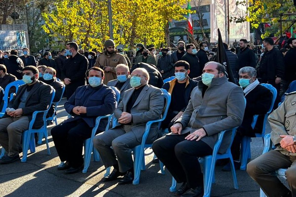 مراسم تشییع پیکر ۱۵۰ شهید گمنام