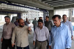 بازدید معاون عمرانی استانداری هرمزگان از پروژه‌های نهضت ملی مسکن