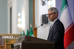 بیهقی به نثر فارسی جانِ راستی و اندیشه بخشید