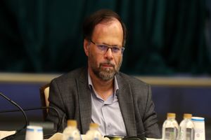 برای تولید سریال درباره چند چهره سرشناس معاصر برنامه‌ریزی می‌شود