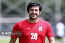 سردار آزمون گرانترین بازیکن لیگ فوتبال امارت شد