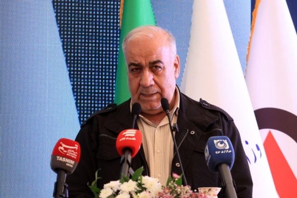 سرمایه‌گذاری ۳۱۰۰ همتی در ۴۴۰۰ کیلومتر پروژه ریلی و جاده‌ای/آینده اقتصادی ایران از مسیر کریدورها می‌گذرد