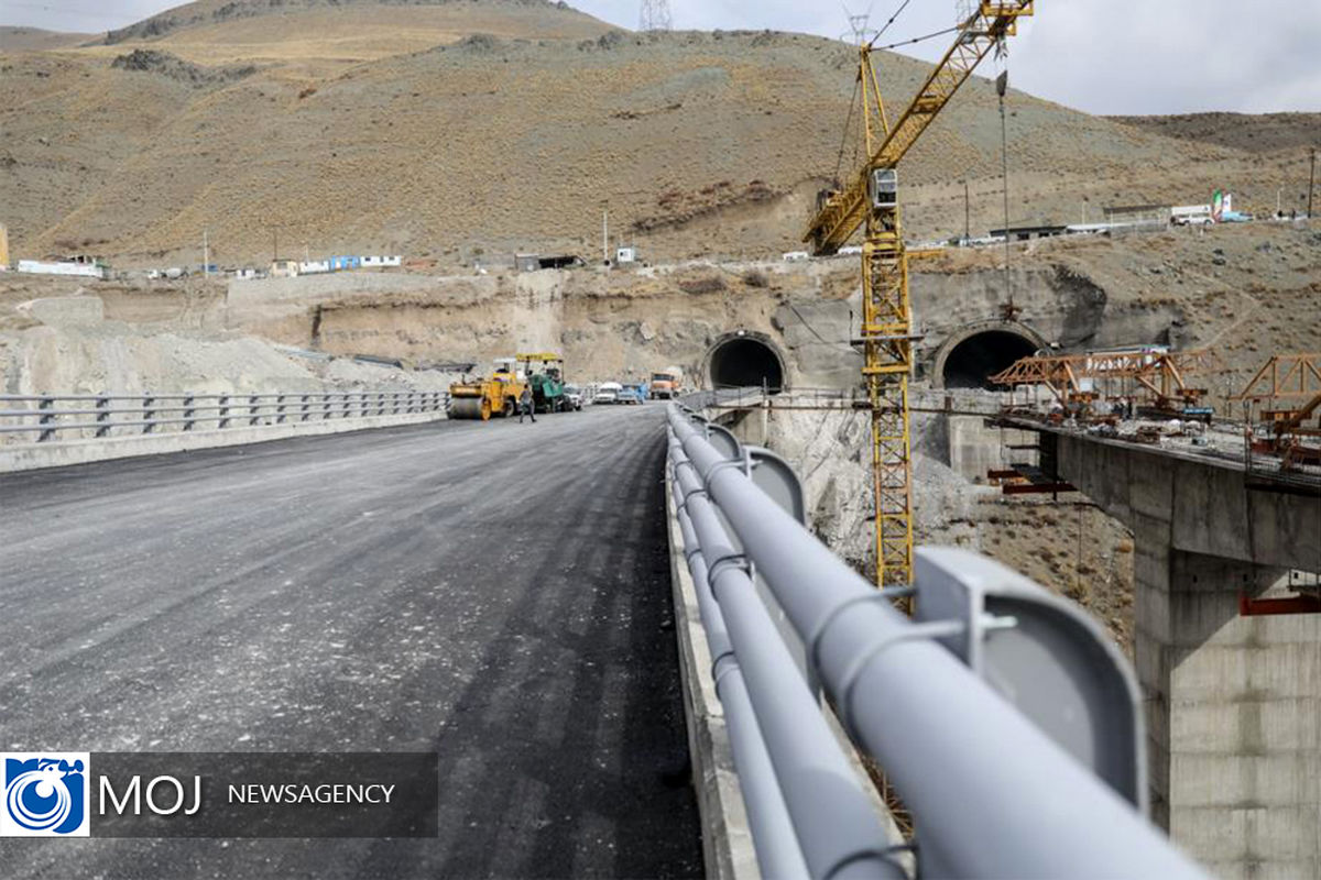 بازدید رییس بنیاد مستضعفان از آزاد راه تهران شمال