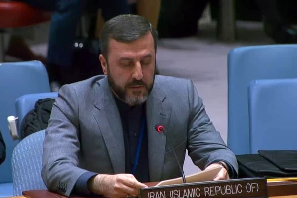 غریب‌آبادی با معاونان سیاسی و حقوقی وزیر خارجه قزاقستان دیدار کرد