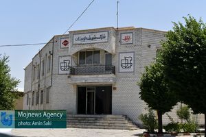 رئیس کل دادگستری در راس هیاتی از شرکت شیشه لرستان دیدن کرد