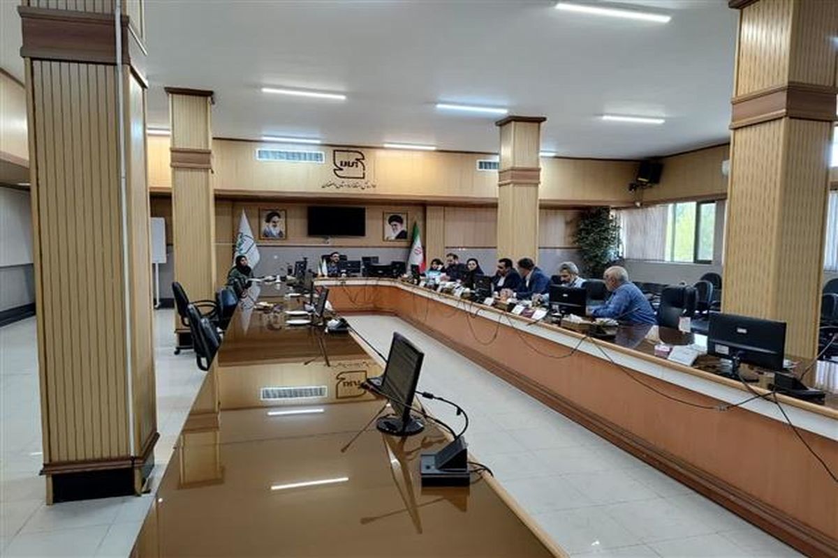 استاندارد استان اصفهان