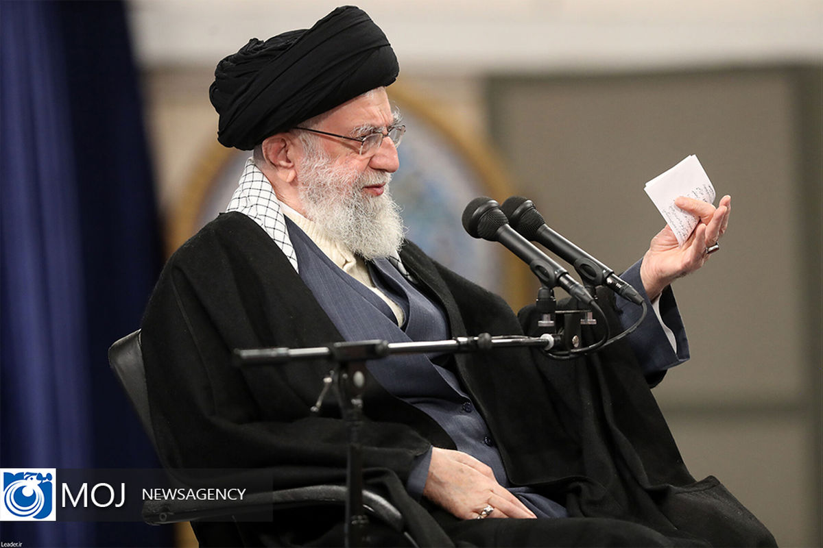 دیدار جمعی از فرماندهان نیروی هوایی با رهبر انقلاب 