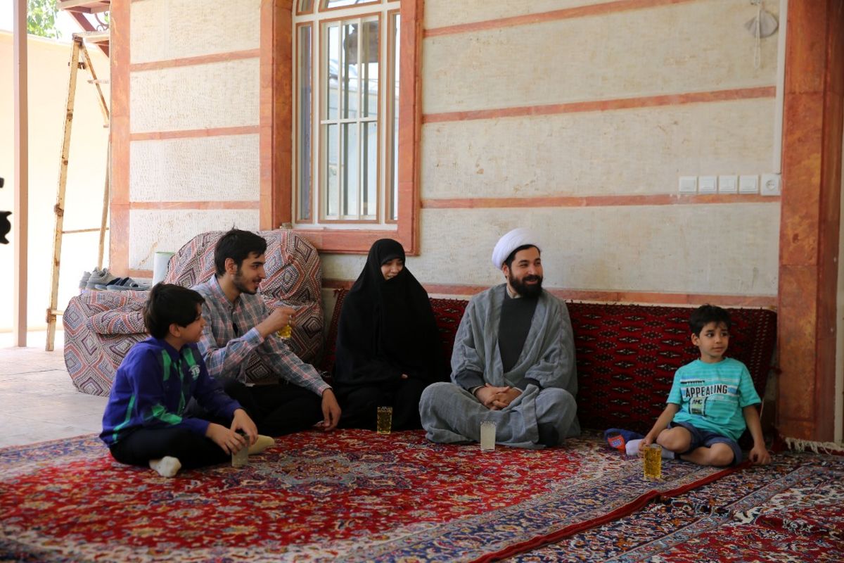مستند مسابقه خانه ی ما