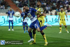 نتیجه بازی استقلال و فجر سپاسی در نیمه نخست