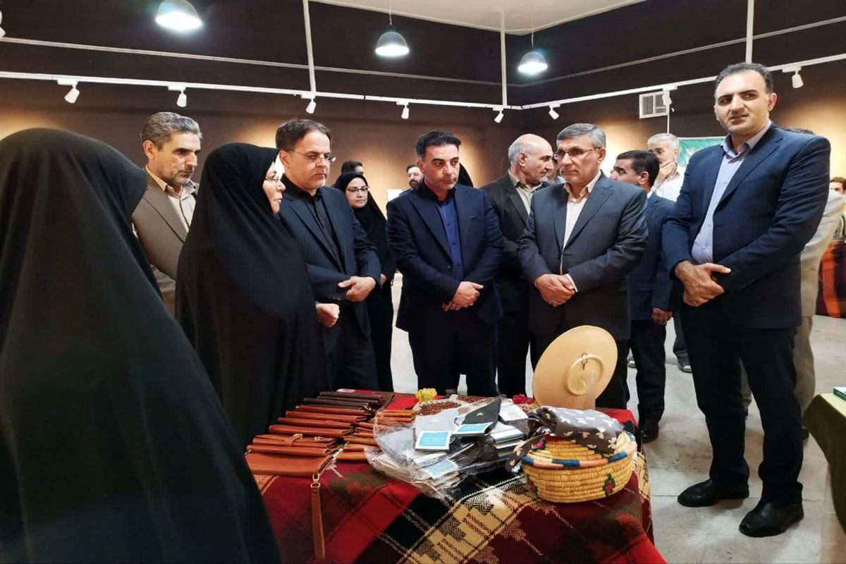 حسنی