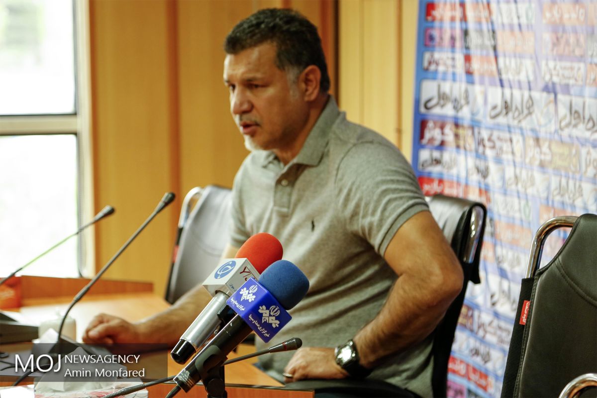 علی دایی سرمربی سایپا