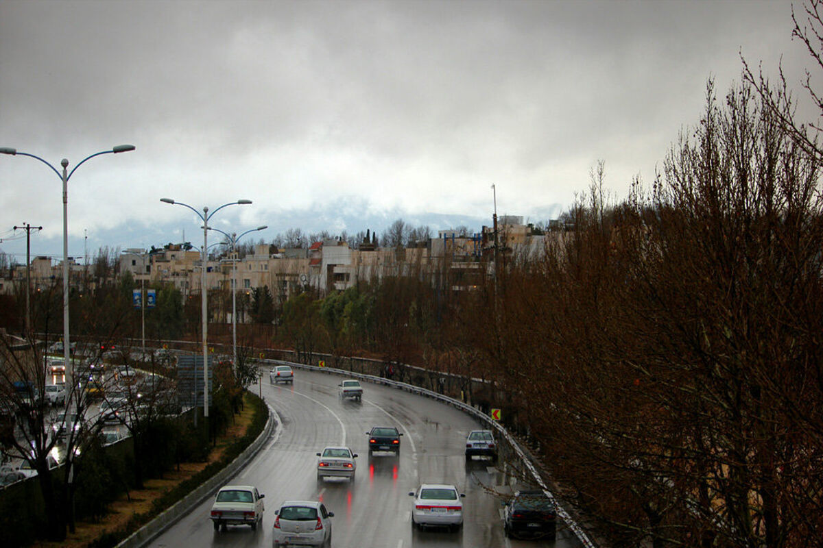 هوای ابری و بارانی
