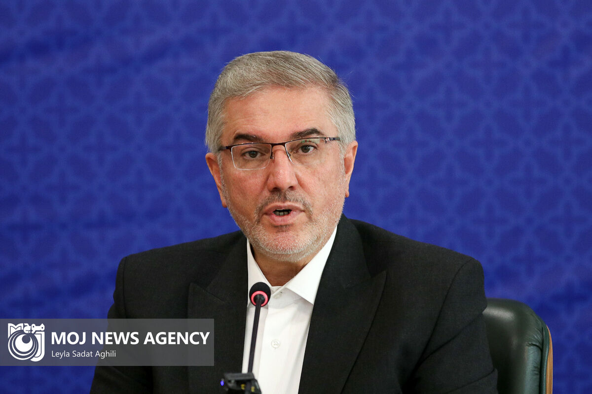 نخستین نشست خبری مشترک سخنگوی اقتصادی دولت و رئیس سازمان برنامه و بودجه