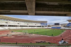 ورزشگاه پارس برای لیگ برتر آماده نیست