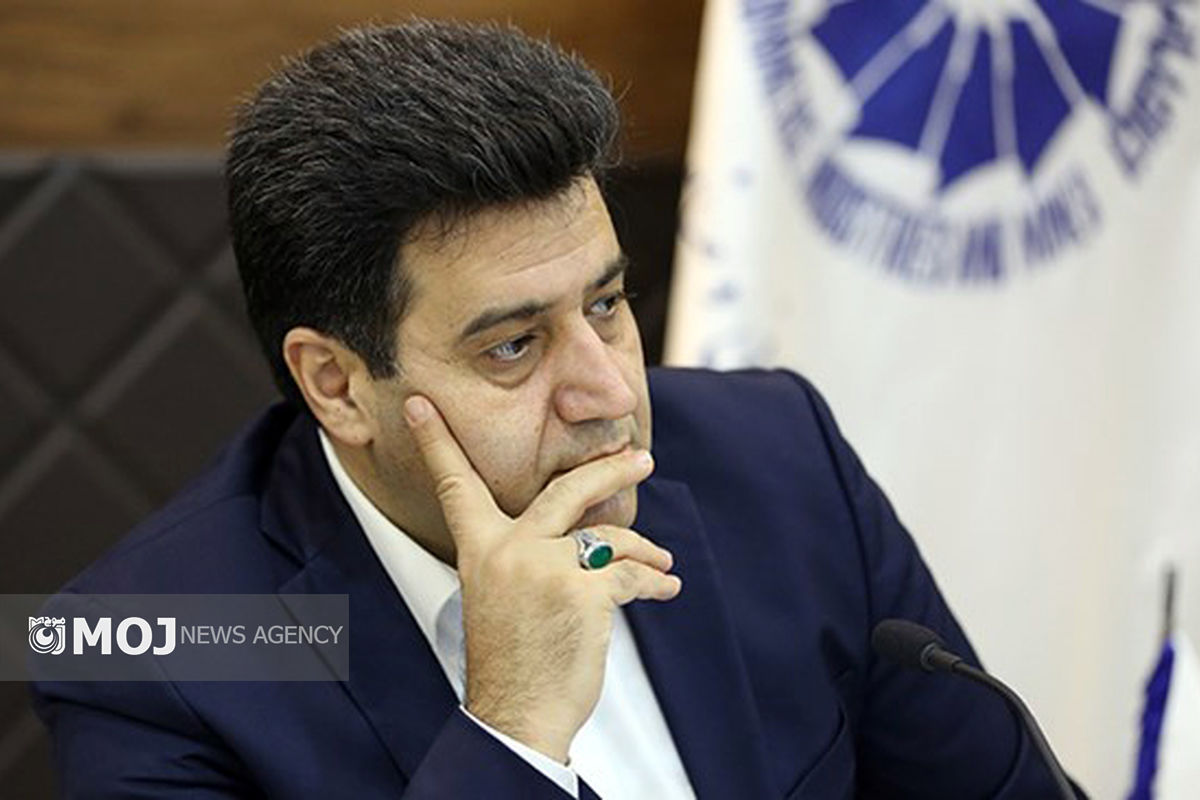 حسین سلاحورزی