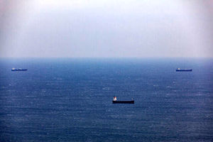 سنتکام درباره حمله موشکی به ناوشکن آمریکایی در دریای سرخ بیانیه داد