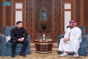 محمد بن سلمان با رئیس‌جمهور اوکراین در جده دیدار کرد