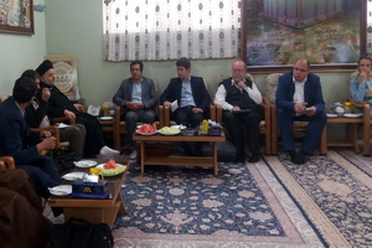 شهرستانی دردیدارباروسیه