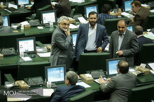 استیضاح آخوندی و ربیعی در دستور کار این هفته مجلس