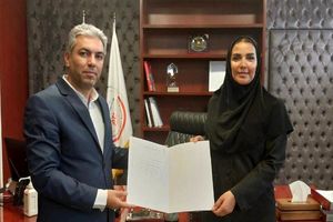 بانوی رکابزن ایرانی رکورد جدید 6 ساعت دوچرخه سواری داخل سالن را با حضور مسئولان به ثبت رساند