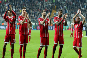 ترکیب احتمالی لیورپول و بایرن مونیخ از نگاه کیکر