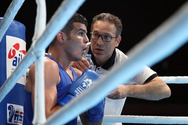 اکبر احدی از هدایت تیم ملی بوکس نوجوانان کناره‌گیری کرد