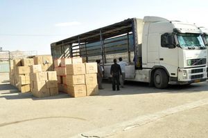 محموله 28 میلیاردی کالاهای قاچاق در بندرلنگه کشف شد 